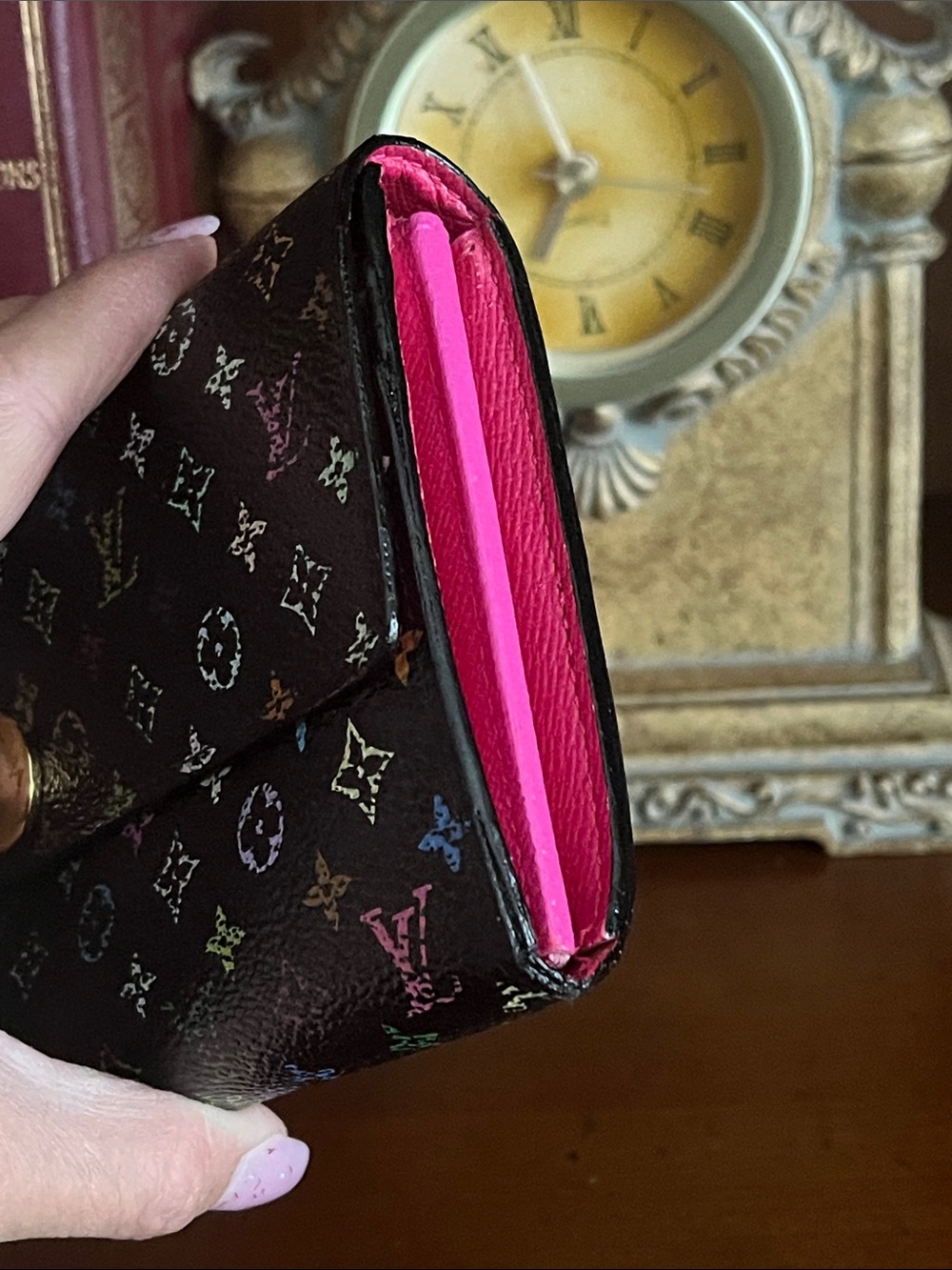 Louis Vuitton x Murakami Multicolor Sarah Wallet EUC Includes COA - Picture 7 of 16